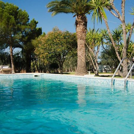 Country Villa Peloponnese With Tennis Court And Pool Zevgolateíon Eksteriør billede