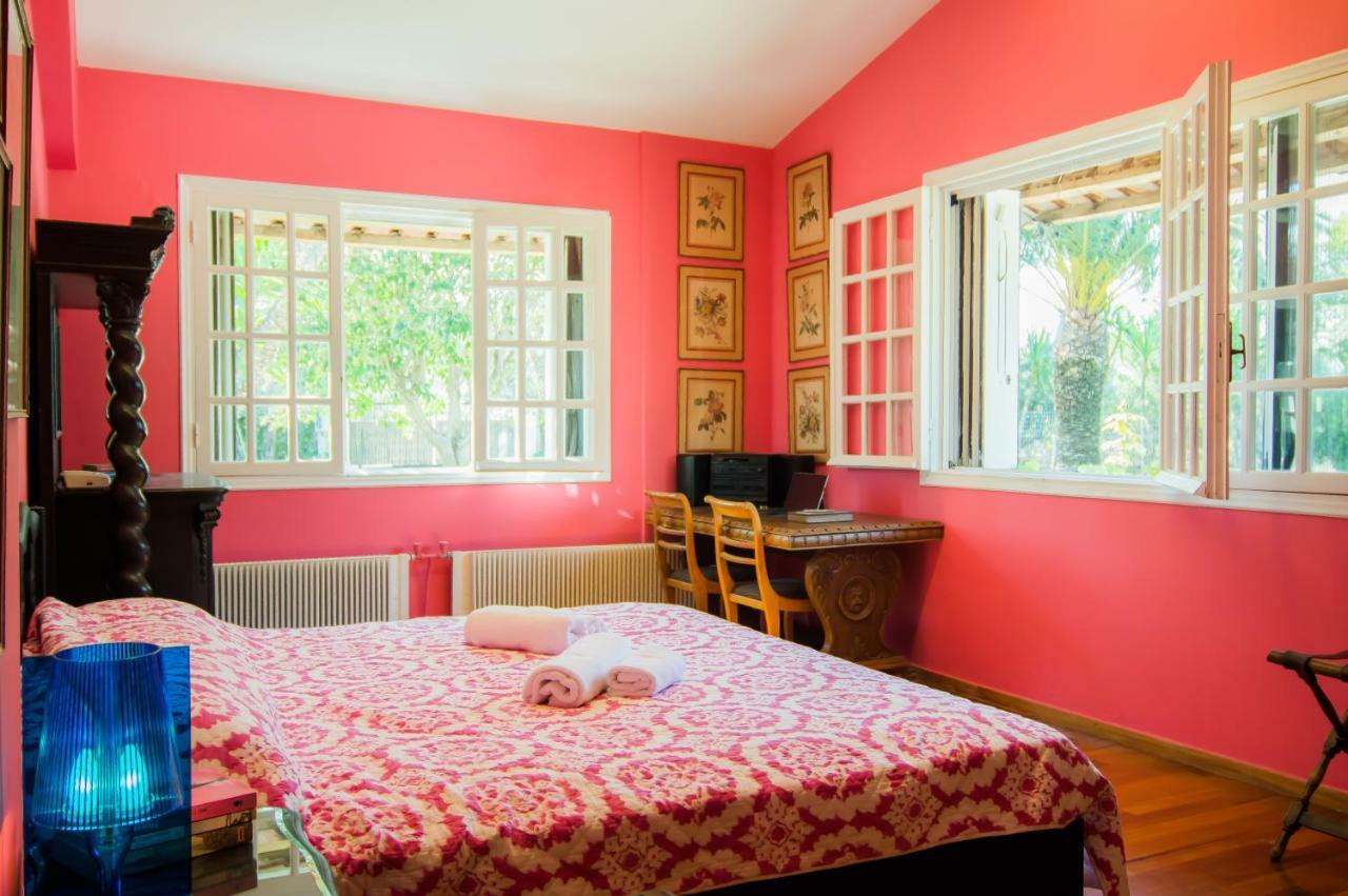 Country Villa Peloponnese With Tennis Court And Pool Zevgolateíon Eksteriør billede